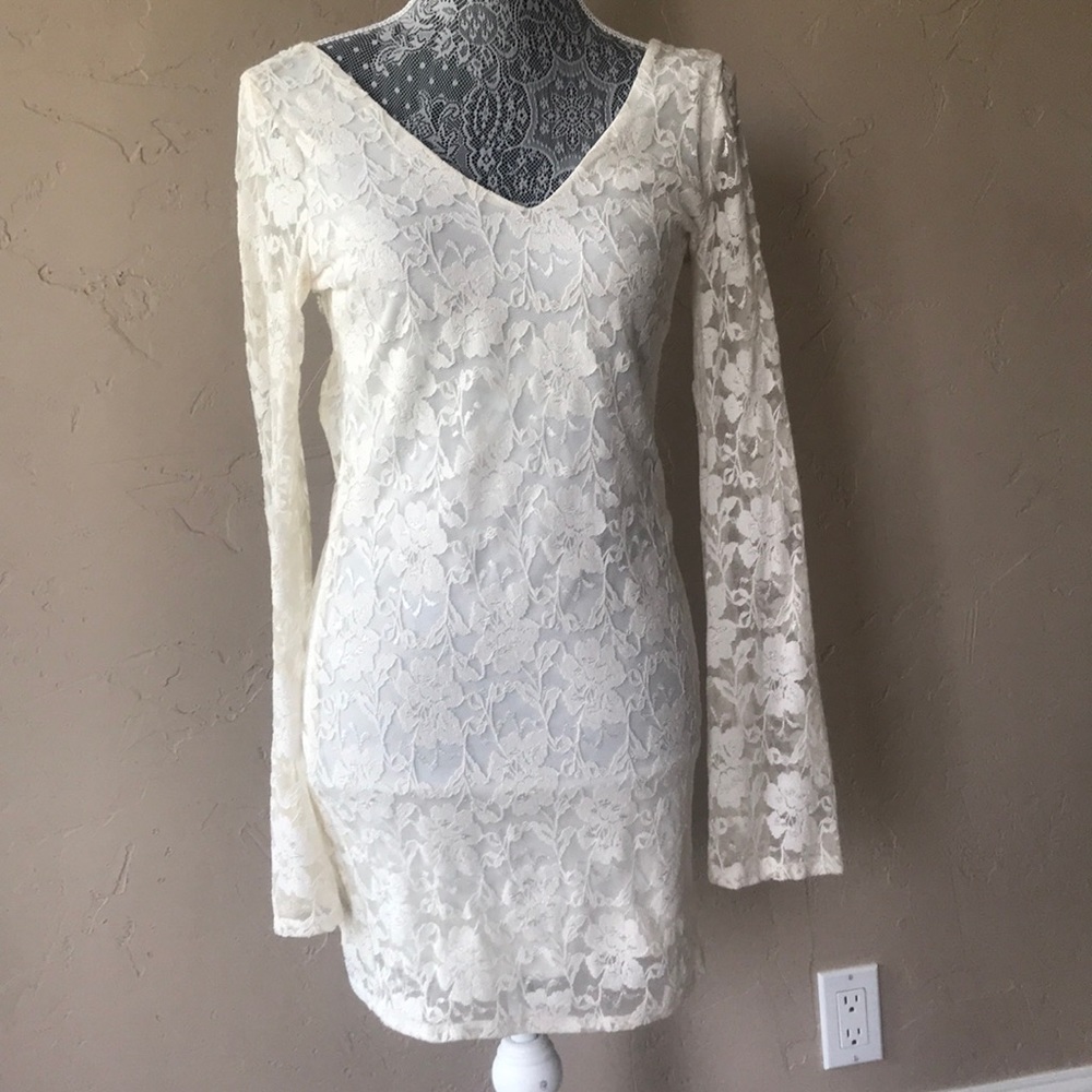 Tight Lace Dress